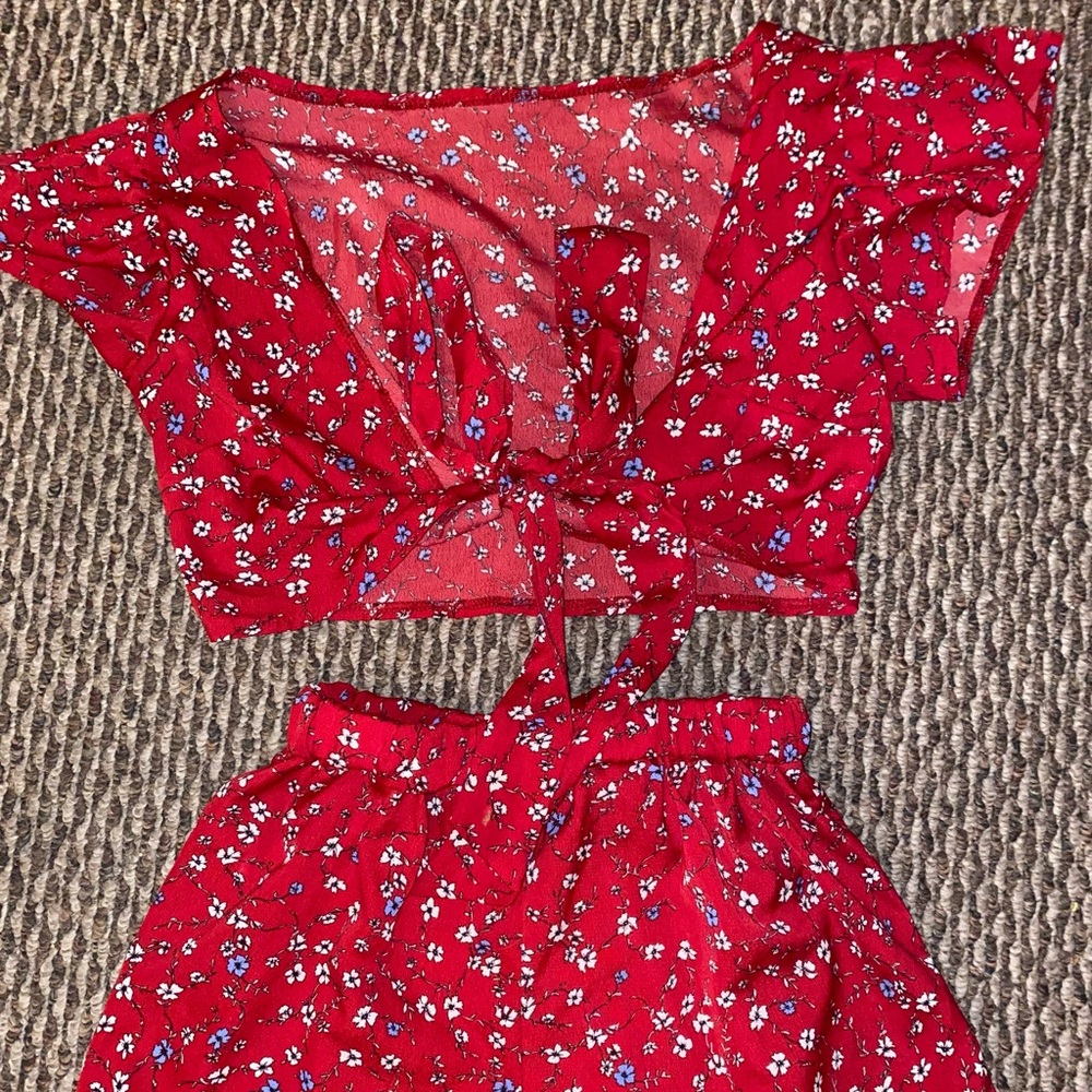Unknown brand matching crop top and short set